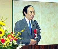 坂口厚生労働大臣を迎え公明党政経懇話会を開催（水戸市）