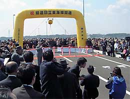 �������C��