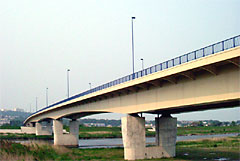 ���勴�F�N���b�N����Ƒ傫�Ȏʐ^��\�����܂�