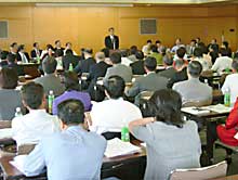 公明党県本部夏季議員研修会