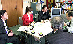 県立健康プラザ管理者の大田仁史先生と意見交換