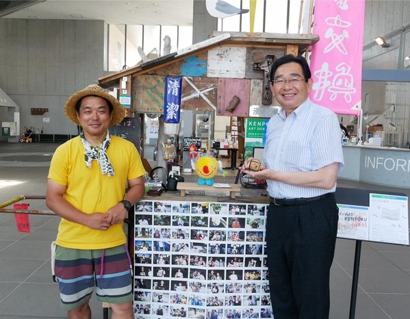 県北芸術祭「柚木恵介・物々交換プロジェクト