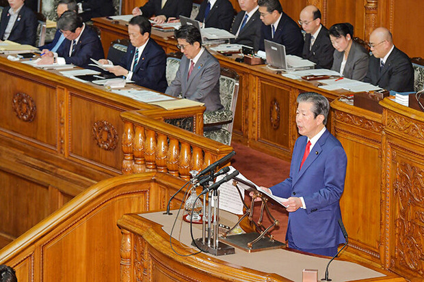 山口那津男代表の代表質問