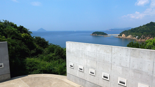 直島ベネッセハウス美術館からの絶景