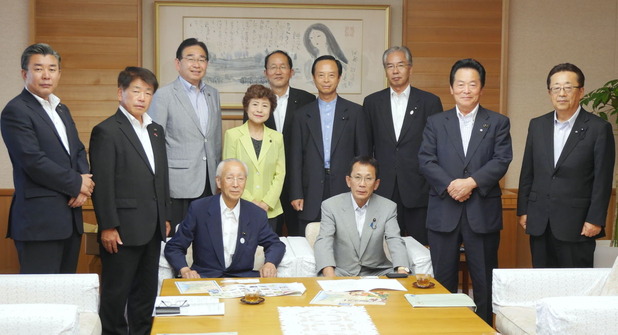 三重県議会の議長・副議長を表敬訪問