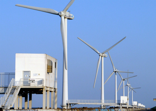 日立製の風力発電装置
