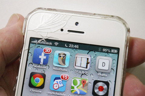 破損したiPhone5