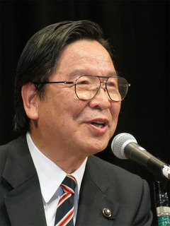 故足立寛作氏