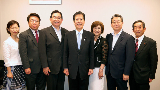 山口那津男代表に報告