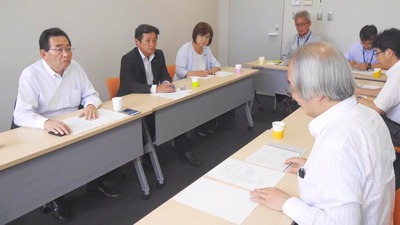 県立こころの医療センターを現地調査