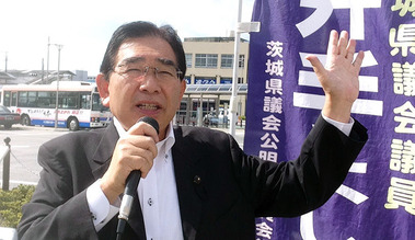 街頭演説する井手よしひろ県議