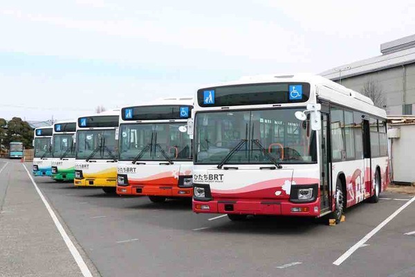 ひたちＢＲＴ新型車両