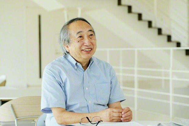 川崎市健康安全研究所の岡部信彦所長