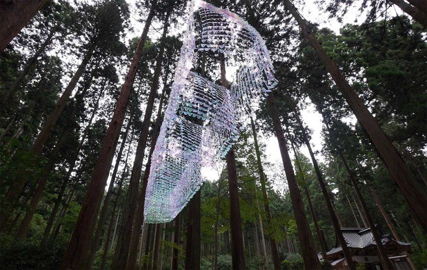 御岩神社＜県北芸術祭の作品＞