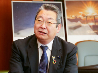 八島いさお県議
