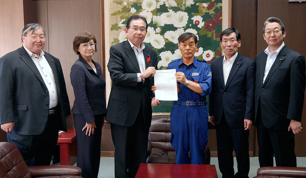 常総市高杉市長への要望書提出