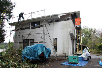 dedb9e81-s.jpg