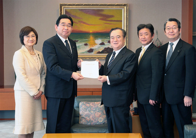 橋本昌知事に予算要望