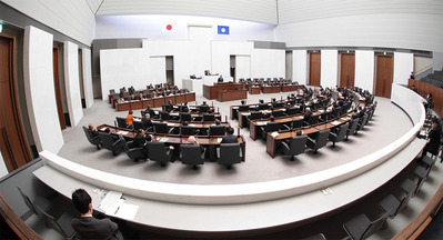 茨城県議会の模様（３月３日井手よしひろ県議の質問です）