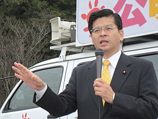 美浦村で街頭遊説する石井啓一県本部代表