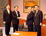 ���{���m���ɕ����P�S�N�x�\�Z�v�]����