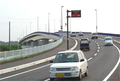 �������C��