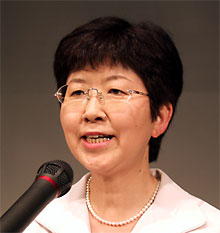 新人の女性候補・添田絹代さん